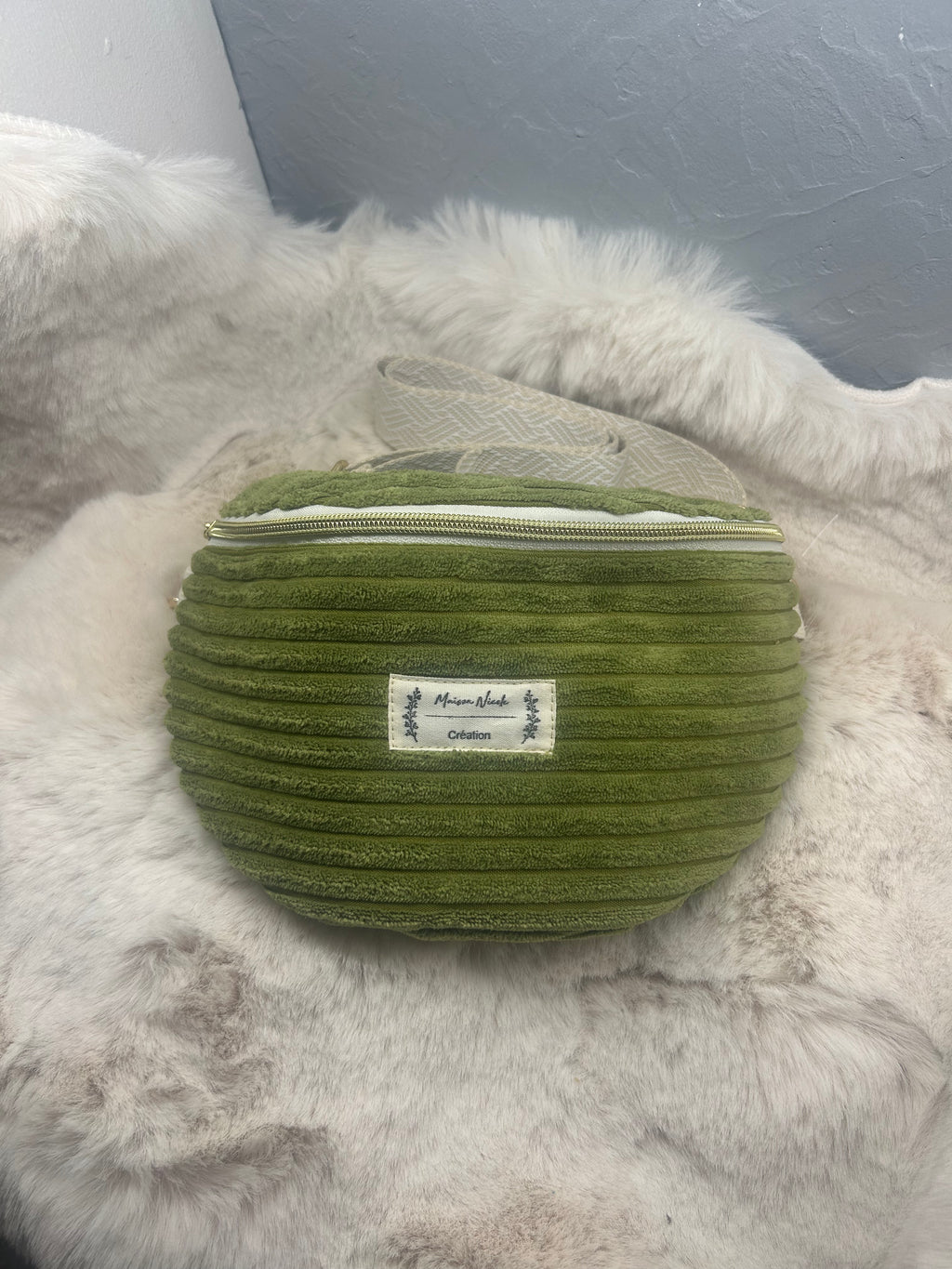 Sac banane en velours côtelé – Vert olive